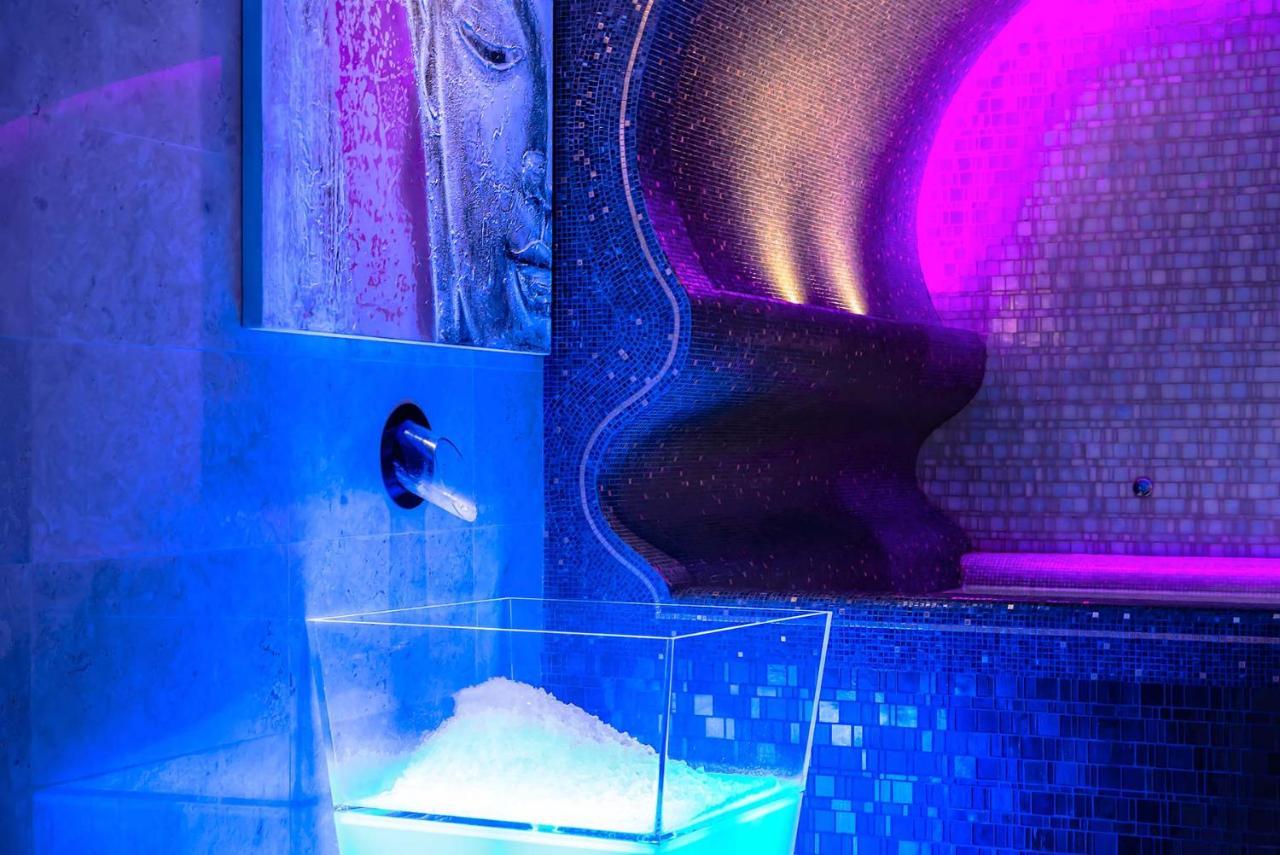 Accademia Club & Hotel 3*